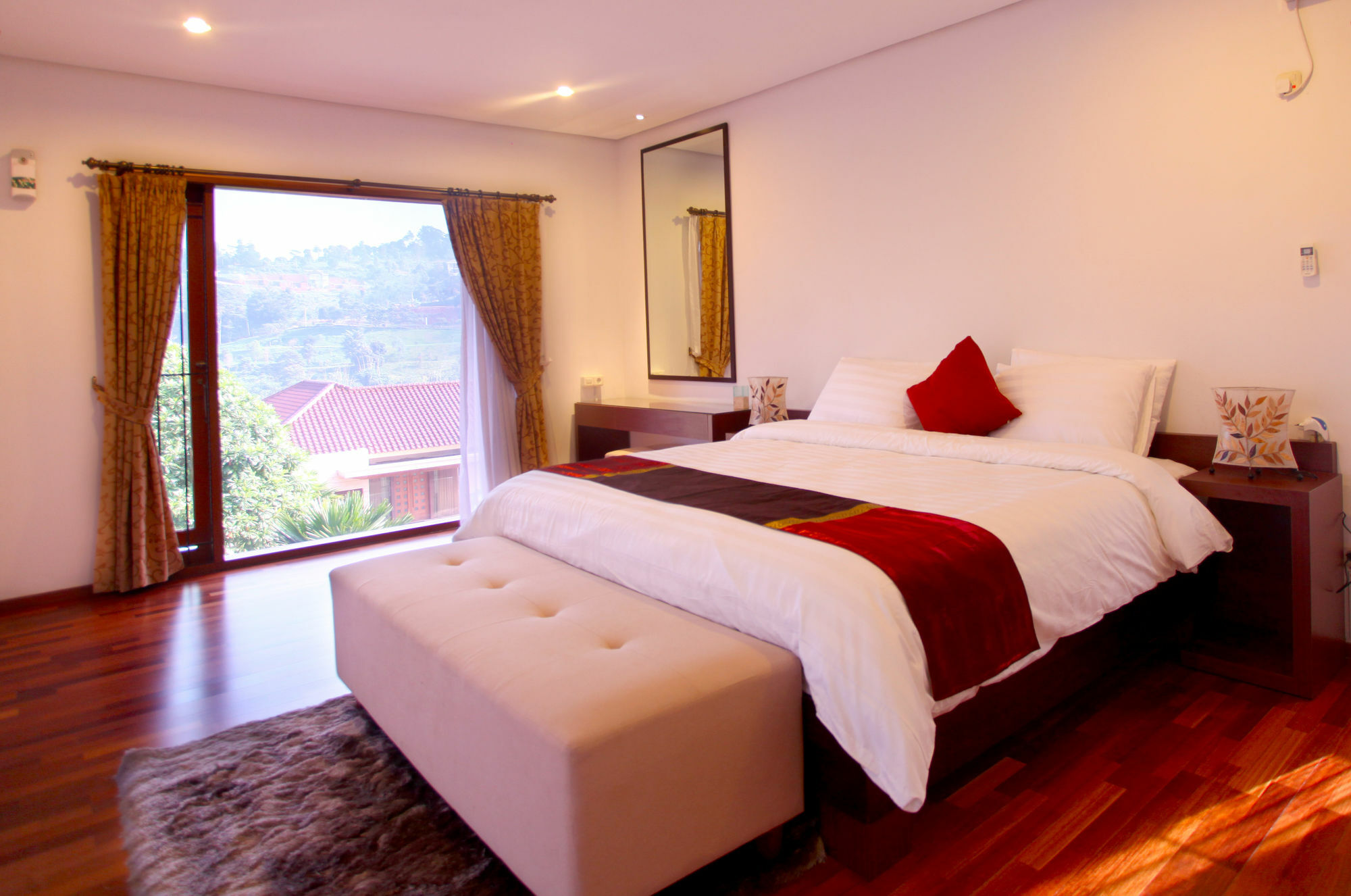 Kencana Villa Dago Bandung Exteriör bild